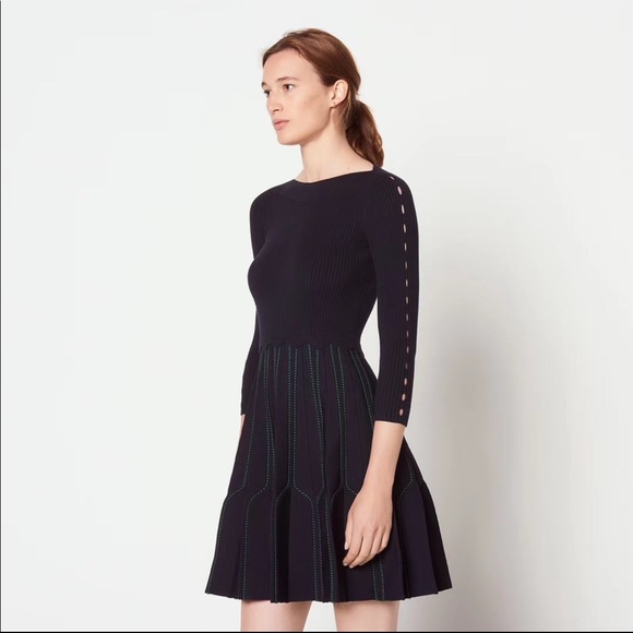 SOLD Sandro dress - Picture 4 of 7